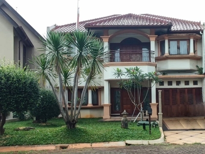 Dijual Rumah Mewah di Taman Giri Loka, BSD City