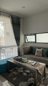 Dijual Rumah Minimalis Bintaro Jaya dengan Posisi Hook dan Siap H