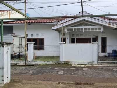 Rumah Minimalis di Sayap Pajajaran, Bandung