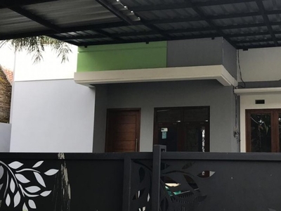 Dijual RUMAH MINIMALIS HARGA NEGO, COCOK UNTUK KELUARGA BESAR, DA