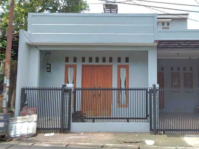 Rumah Minimalis Siap Huni dan Lokasi Strategis @Sawah Baru, Ciputat