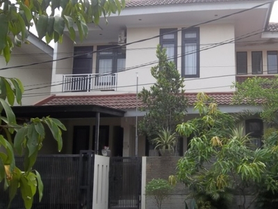 Dijual RUMAH MINIMALIS,BAGUS,TERAWAT DI SEKTOR 9 BINTARO JAYA