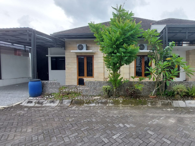 Dijual RUMAH MINIMALIS+FURNITURE, DI PERUMAHAN ROYAL MAGUWO, SLEM