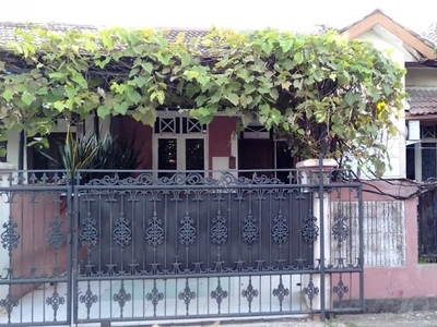 Rumah Murah dan Bagus, siap huni di Medang Lestari, Tangerang *0062-CHR*