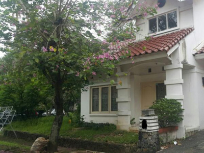 Rumah Murah dan Klasik di Cluster Puri Bintaro