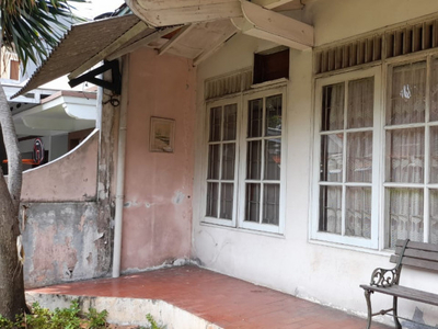 Rumah Murah Dijual Dengan Kondisi Apa Adanya @Bintaro