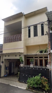 Rumah Murah Siap Huni dengan 2 Lantai dan Hunian Nyaman @Pamulang