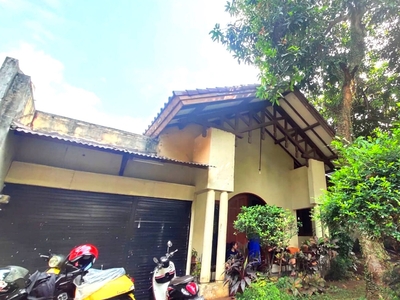 Rumah Nyaman dalam Komplek Pondok Cabe, Dekat Bandara dan MRT