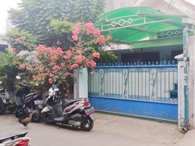 Dijual Rumah Nyaman dan Siap Huni di Kawasan Kebayoran lama, Jaka