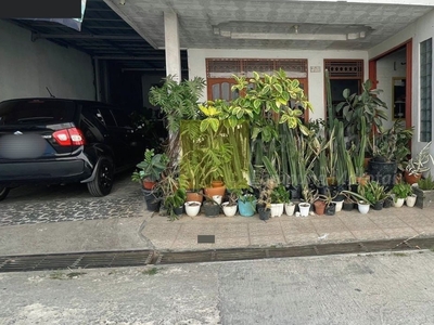 Rumah Pinggir Jalan di Rajabasa Bandar Lampung
