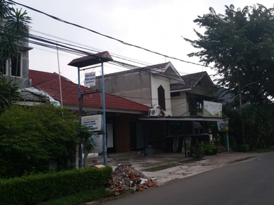 Rumah Pinggir Jalan, Lokasi Strategis, dan Bisa Untuk Usaha @Bintaro Raya Tengah