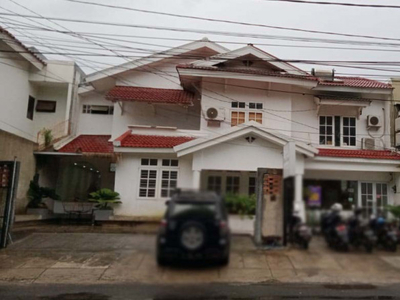 Rumah Pinggir Jalan Raya, Cocok Untuk Komersil @Kasuari, Raya