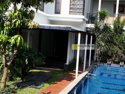 Dijual Rumah Plus Paviliun Mewah di Villa Cinere Mas