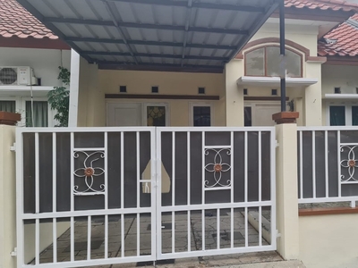 Rumah Rapi Siap Huni dengan Hunian Nyaman dan Lingkungan Asri @Perum Harapan Indah, Bekasi