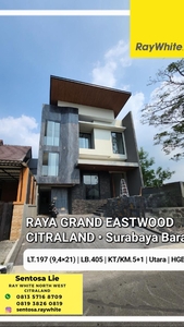 Rumah Raya Eastwood Regency Citraland Surabaya - New Split level Modern Mewah Facade MARMER Italy - Garasi Carport 3 Mobil SPESIAL main Road Raya Luar Cluster + ROOFTOP BBQ area
