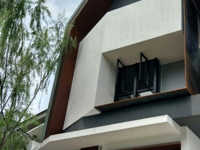 Dijual Rumah Roofhouse Cilandak - Jakarta Selatan