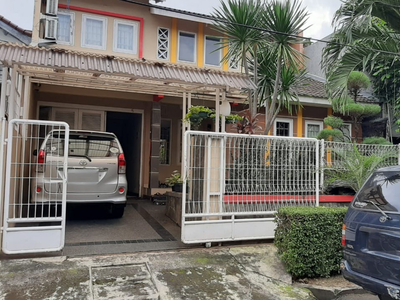 Rumah Murah Siap Huni, Aman, tenang, Lokasi strategis dalam Komplek di Bintaro Jaya