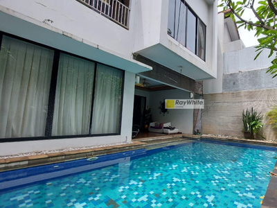 Dijual Rumah Siap Huni Design Milenial Modern Tropical di Cilanda