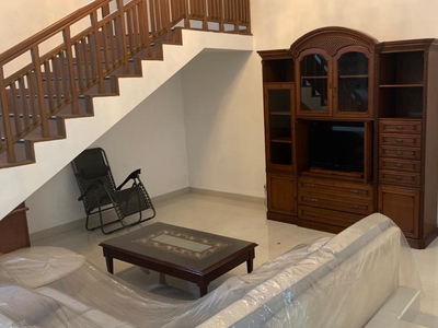 Dijual RUMAH SIAP HUNI DI PONDOK INDAH, JAKARTA SELATAN