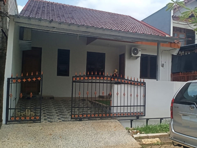Rumah siap huni di Villa Bintaro Regency