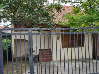 Dijual Rumah Siap Huni, Hunian Nyaman dan Asri @Jl Aren, Pondok B
