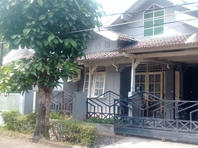 Dijual Rumah siap huni ,lokasi ok Di Bintaro Jaya 5