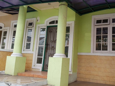 Dijual Rumah Siap Huni, Minimalis, dan Dalam Cluster @Taman Crist