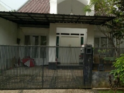 Dijual Rumah Siap Huni,Bagus,lokasi oke di Bintaro Jaya 3a