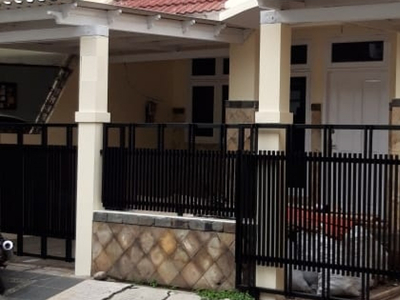 Dijual Rumah Siap Huni,Luas Tanah 144 di Pondok Indah