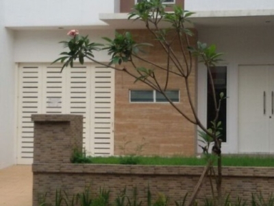 Disewa Rumah siap huni,nyaman & aman di Bintaro Jaya Sektor 9