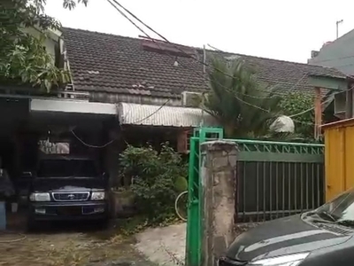 Rumah Standar Luas Di Area Strategis Menteng Atas Setiabudi Jak-Sel