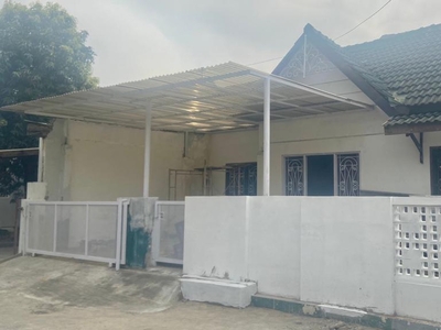 Dijual Rumah Tinggal 5 Kamar di Perumahan Citra Buana Jalan Wonos