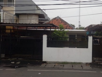 Dijual Rumah Tua 1 lantai,Lokasi Ok dan Harga Nego di Kali Baru J