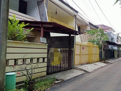 Dijual Rumah Tua Harga Bagus di Kelapa Gading Jakarta Utara