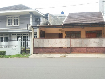 Rumah untuk usaha di sektor 1 Bintaro DKI Selatan