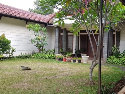 Sewa rumah asri dan nyaman di daerah Jagakarsa