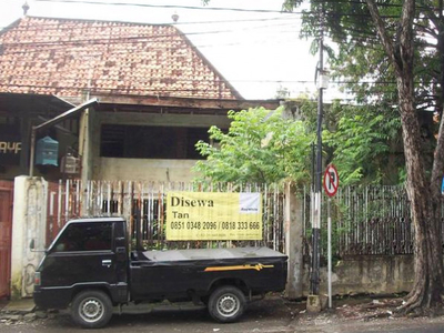 Disewa Sewa Rumah di Embong sawo, Lokasi Pusat Kota, Cocok untuk