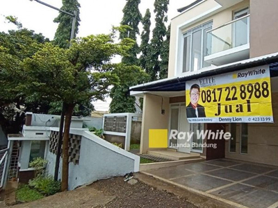 Dijual Siap Huni Rumah Baru Lux 2 Lantai di Cluster Arcadia Gerlo