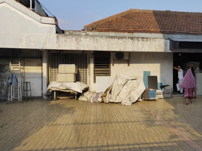 Dijual Tanah dan Gudang ex.pabrik Garment di Jl.Dewi Sartika Cawa