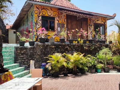 Villa & Resto Cantik Nuansa Jawa Lokasi Premium Dekat Pantai Baron Gunung Kidul