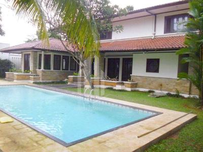 Disewakan Compound House Luas Di Area Lebak Bulus Jakarta