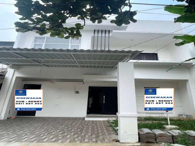 Disewakan Rumah Bagus Cluster Taman Beverly Lippo Cikarang