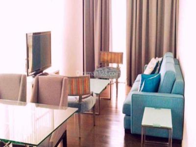 Apartemen Verde 3 Kamar Tidur Bagus Furnished