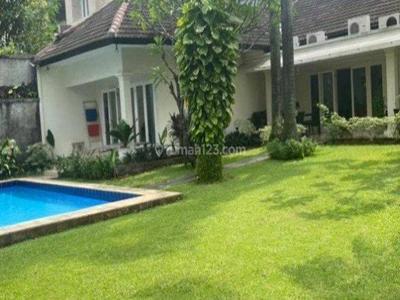 For Rent Sewa Cepat Bisa Kantor Dan Hunian Bangunan 1 Lantai Rumah Cantik Asri Taman Luas Siap Huni Good Location Di Kemang Dalam Jakarta Selatan