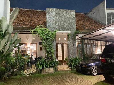 Homy Home Tepi Jalan Prapanca Raya di Prapanca Raya
Jakarta Selatan Bagus