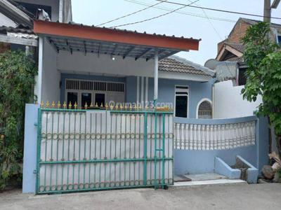 Rumah Bagus di Taman Wisma Asri, Bekasi Sewa Tahunan K0784