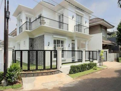 Rumah American Classic Design Mewah Hoek Di Bintaro Jaya