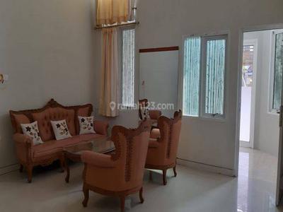 Sewa rumah graha wahid semi furnish dekat unimus