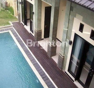 Disewakan Villa Cantik, Nyaman, terawat
dengan Pool, di kota Denpasar ( B46)
