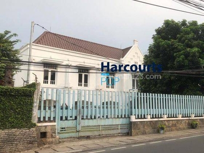 Rumah 2 Lantai Unfurnished di Kemang, Jakarta Selatan